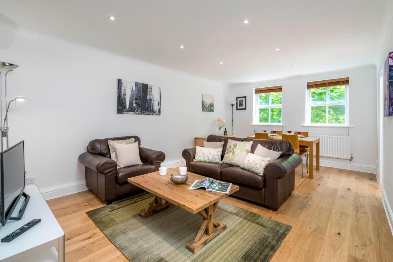 Splendid Apartment Near Vauxhall Tube London Exterior photo