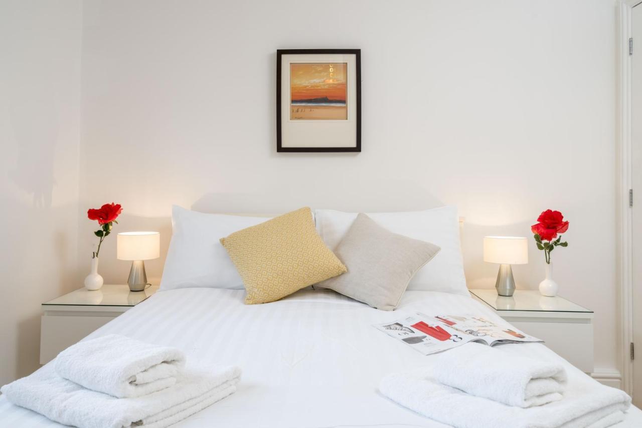 Splendid Apartment Near Vauxhall Tube London Exterior photo